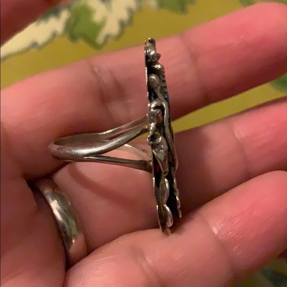 Flower ring - Picture 4 of 4